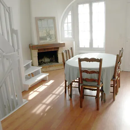 Casa de Férias Maison Saint-jean-de-monts, 5 Pieces, 9 Personnes - Fr-1-323-372 *